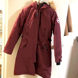 Canada Goose Women XS Kensington Parka Bordeaux Red